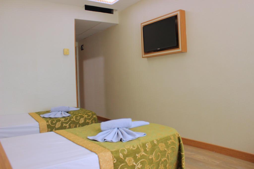 Hotel Buyuk Paris Istanbul Exterior foto
