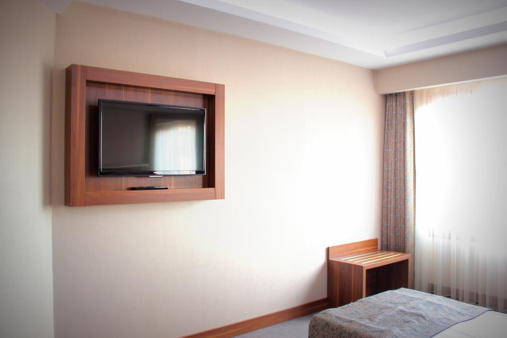Hotel Buyuk Paris Istanbul Exterior foto